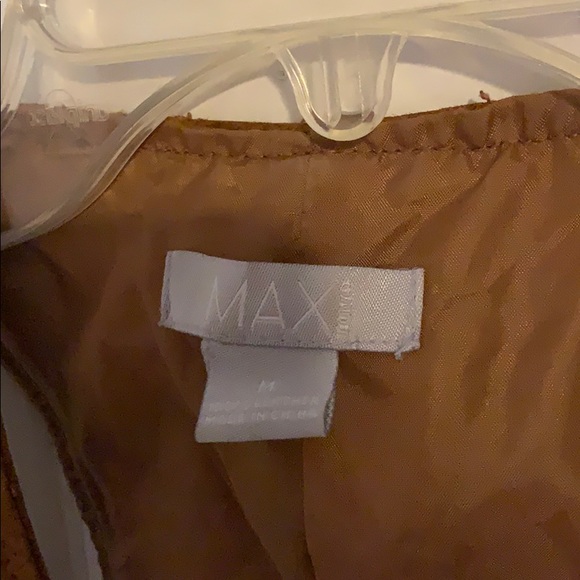 Short Light Brown Leather Fringe Vest - Picture 2 of 2